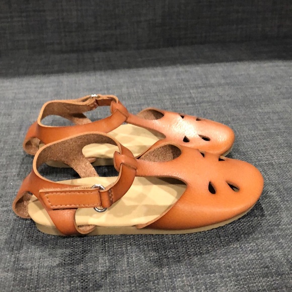 eur 25 shoe size